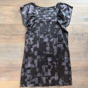 Banana Republic 100% Silk Abstract Print Cap Sleeve Pleated Sheath Shift Dress X